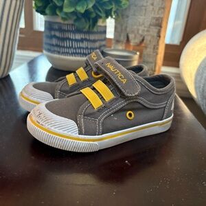 Nautica Kids' Gray and Yellow Sneakers